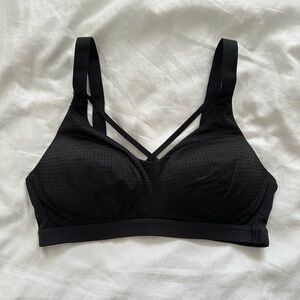 EUC Victoria’s Secret Victoria Sport Mesh Strappy Sports Bra - Black